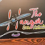 Family Home San Antonio Hangar